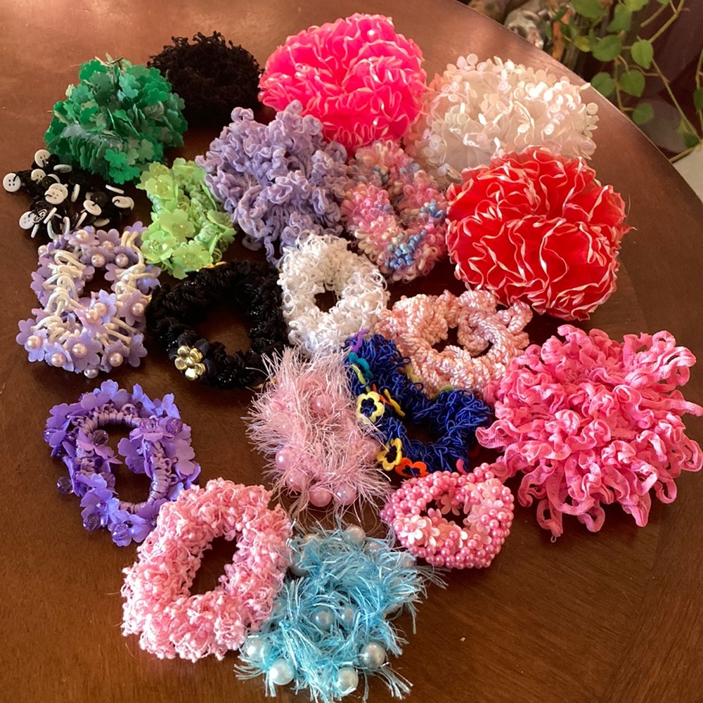 Hair bows and ties